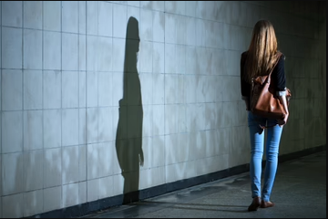 Learn The Advantages Of Concealed Carry Handbags