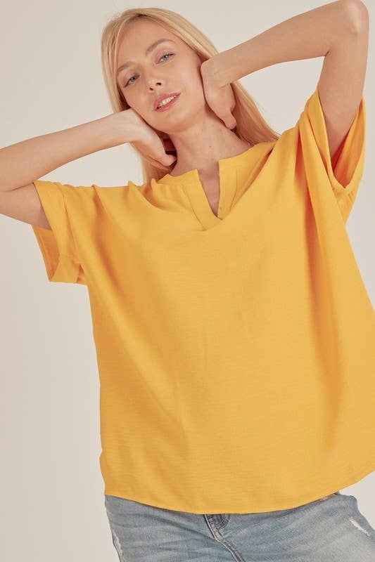 Shopin LA - SPT5211. WOMEN SHORT BUTTON SLEEVE FRONT SLIT LOOSE FIT TOP