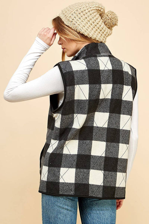 Shopin LA - SPT5193P. - PLUS SIZE REVERSIBLE PLAID ZIP UP POCKET VEST
