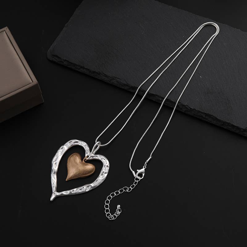 Ole - Double Heart Pendant Alloy Necklace