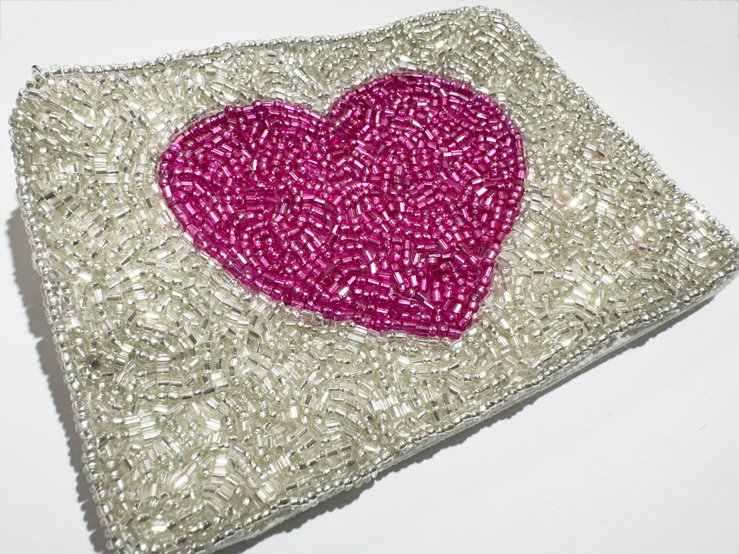 Ole - Heart Beaded Mani Coin Purse