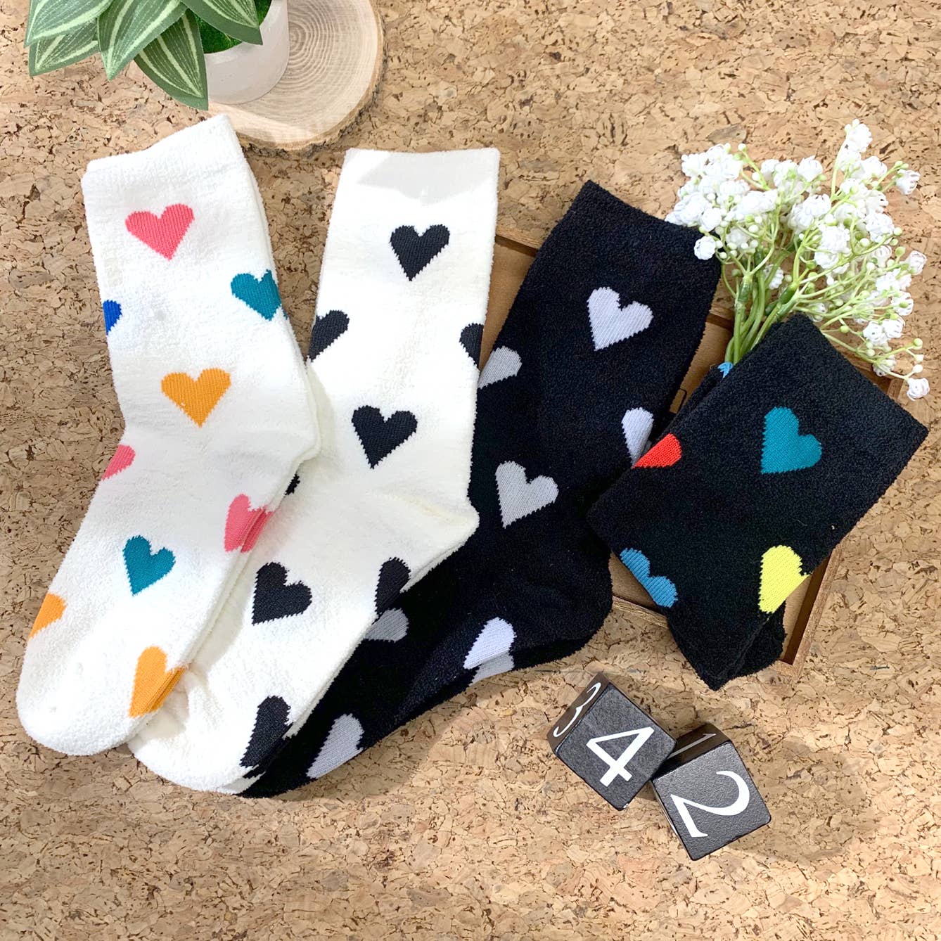 42POPS - ",,,_ HEART CASUAL SOCKS