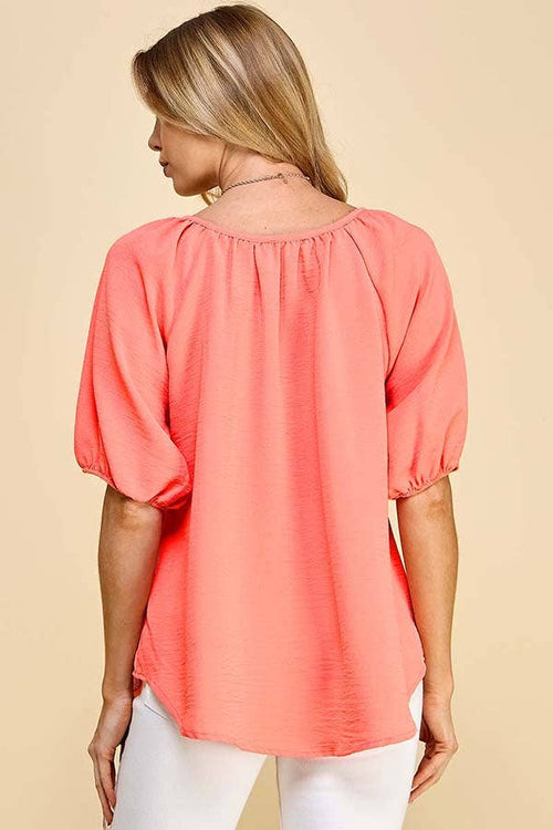 Shopin LA - ST4082D - WOMEN SOLID PUFF SHORT SLV WOVEN TOP W TIE DETAIL