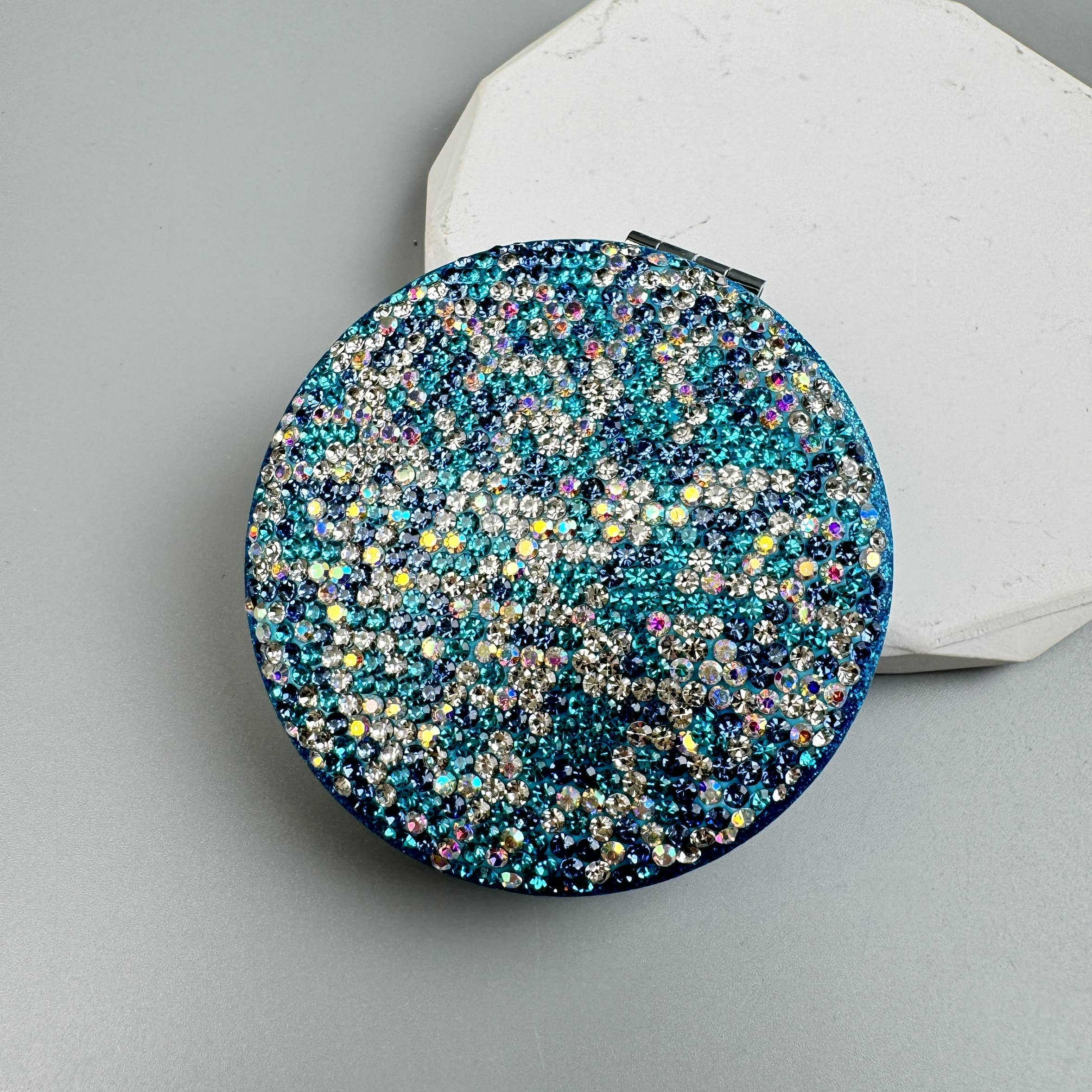 Ole - Circle Rhinestone Folding Makeup Mirror
