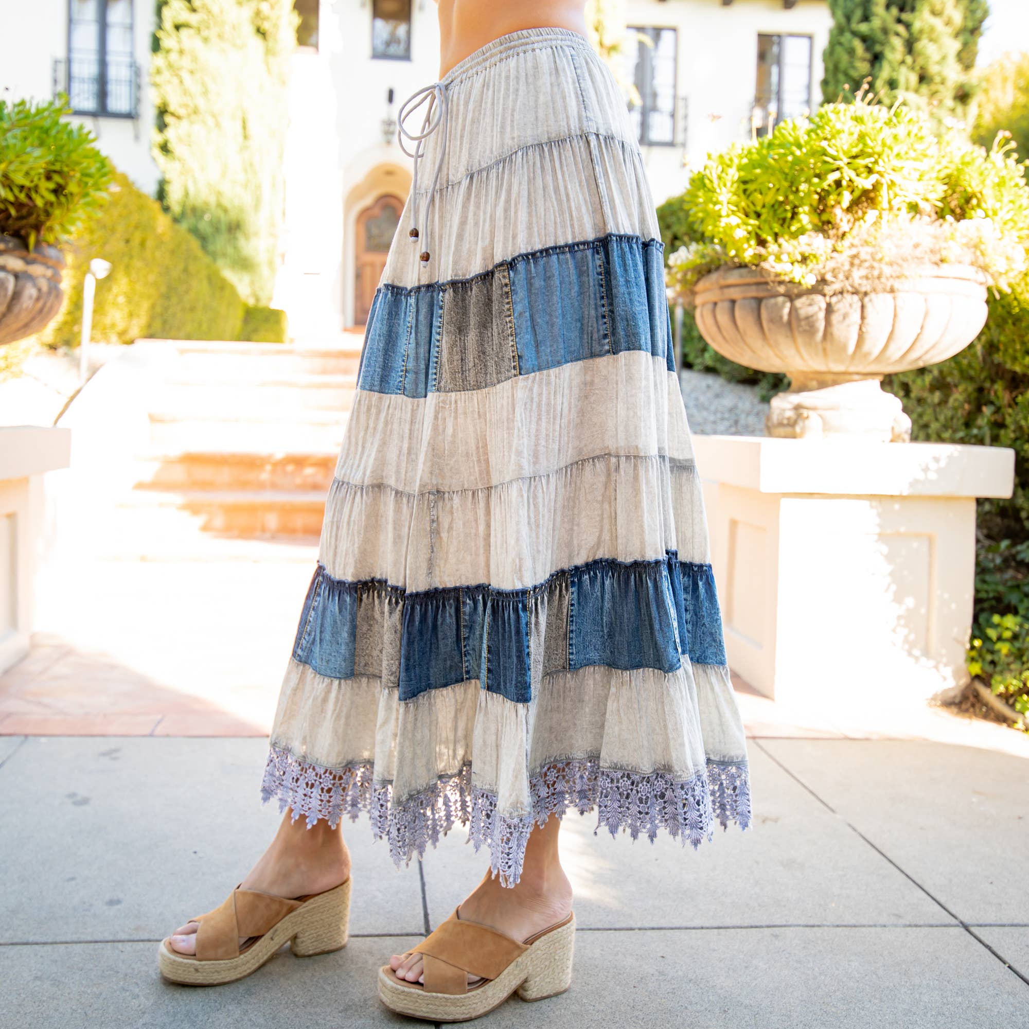 Young Threads - Women Long Tiered Western Skirt, Lined With Two Pockets