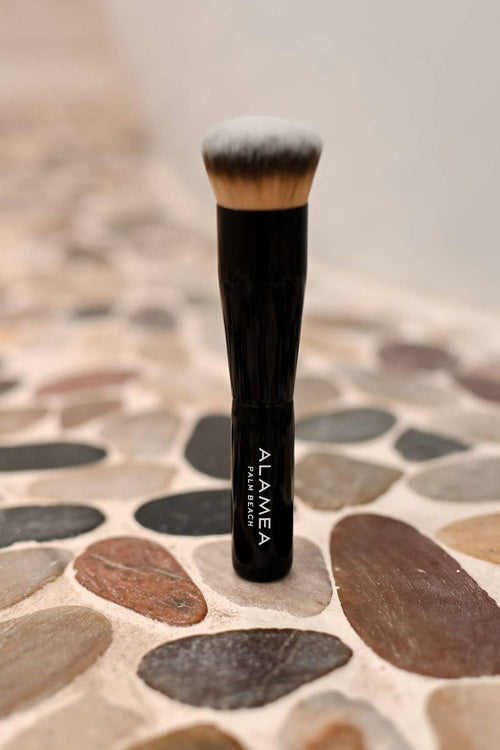 Alamea Palm Beach - The Foundation Brush