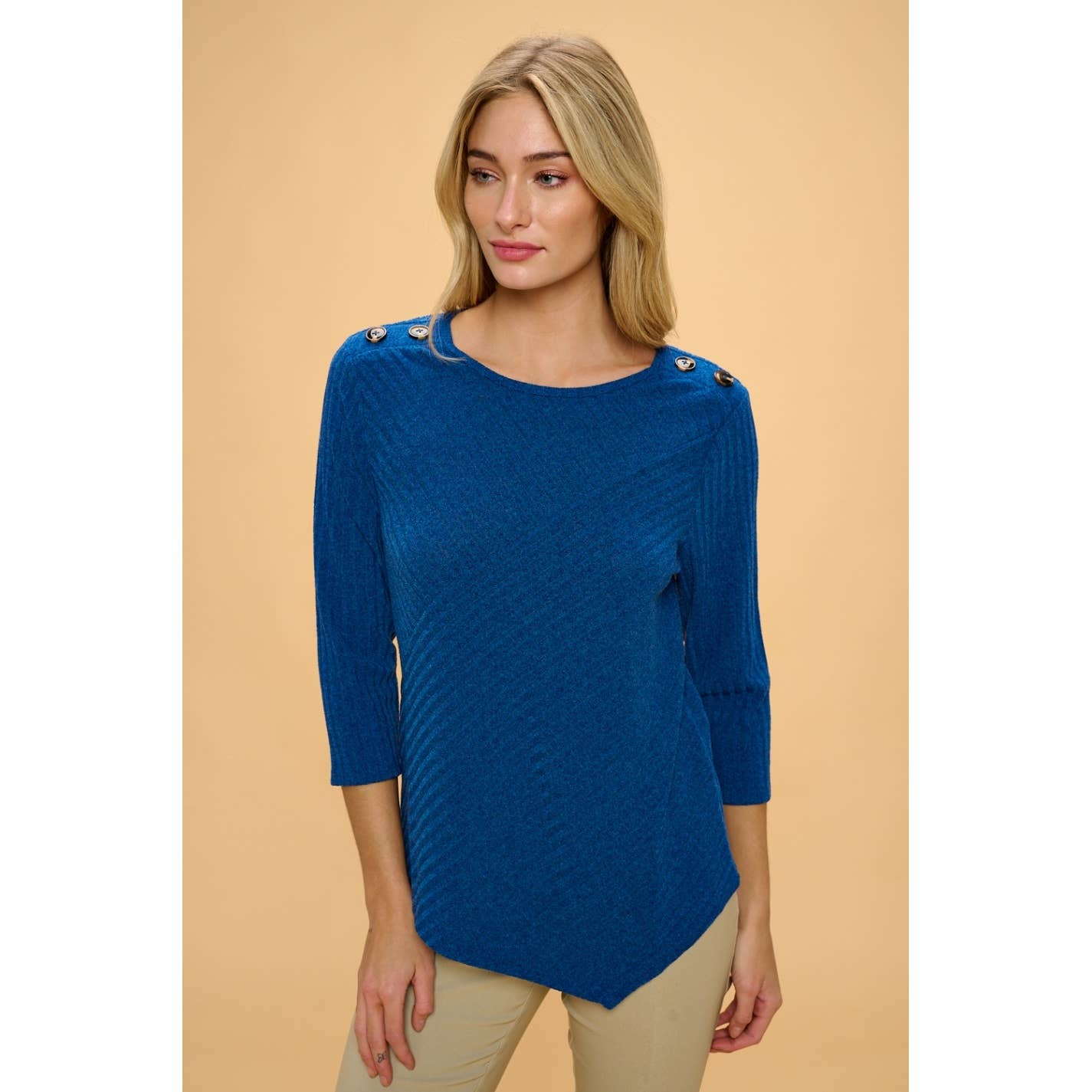 Perseption - SCOOP NECK BUTTON SHOULDER SWEATER
