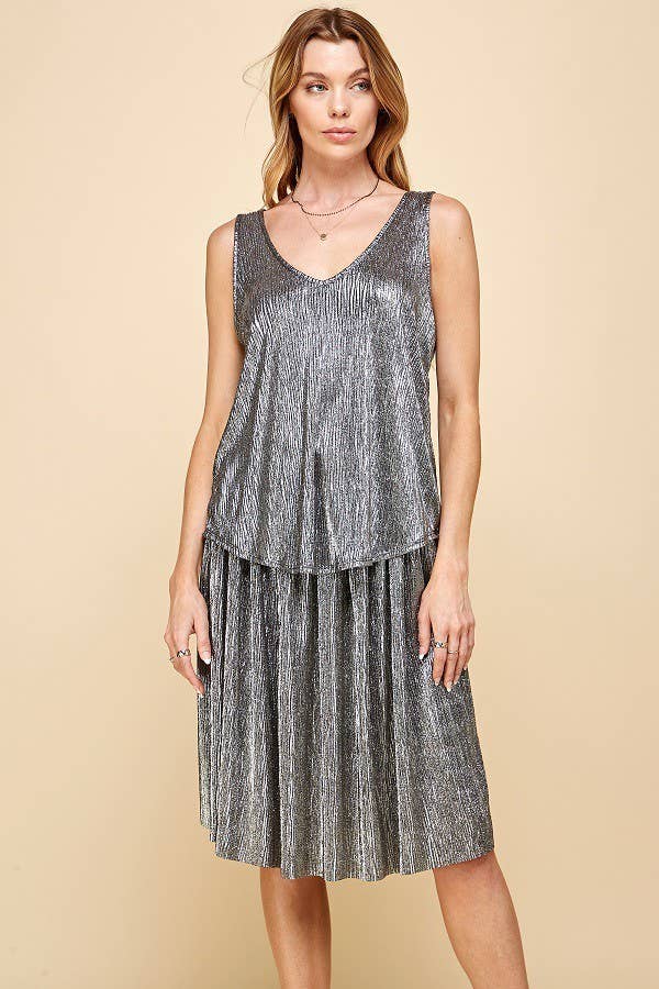 Shopin LA - SPT5228 - WOMEN METALLIC SHIMMER V NECK SLEEVELESS TOP