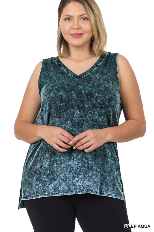 42POPS - ,,,,....SI-22151 Plus size Mineral Wash Top w/ Side Slit