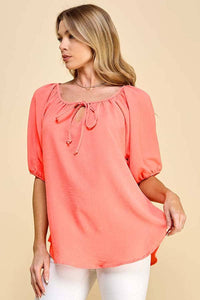 Shopin LA - ST4082D - WOMEN SOLID PUFF SHORT SLV WOVEN TOP W TIE DETAIL