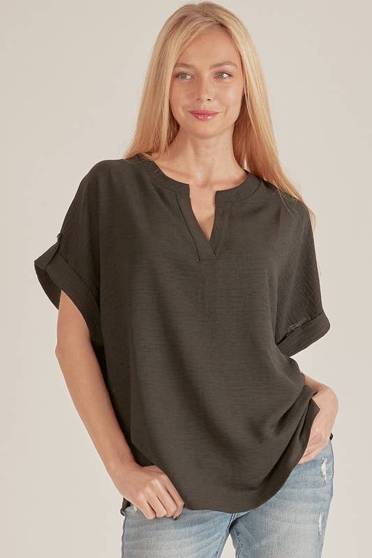 Shopin LA - SPT5211. WOMEN SHORT BUTTON SLEEVE FRONT SLIT LOOSE FIT TOP