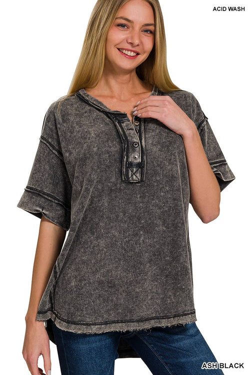 42POPS - `.Washed Raw Edge Detailed Button Closure Top