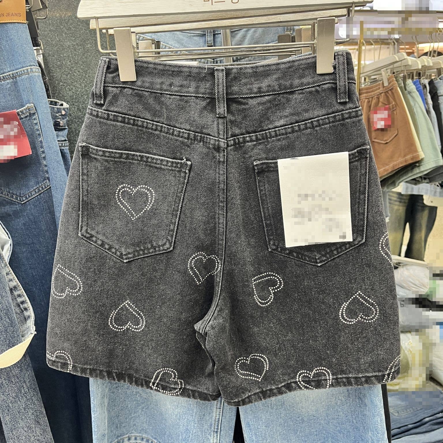 Hope & Sunshine - High Waist Heart Patch Denim Shorts