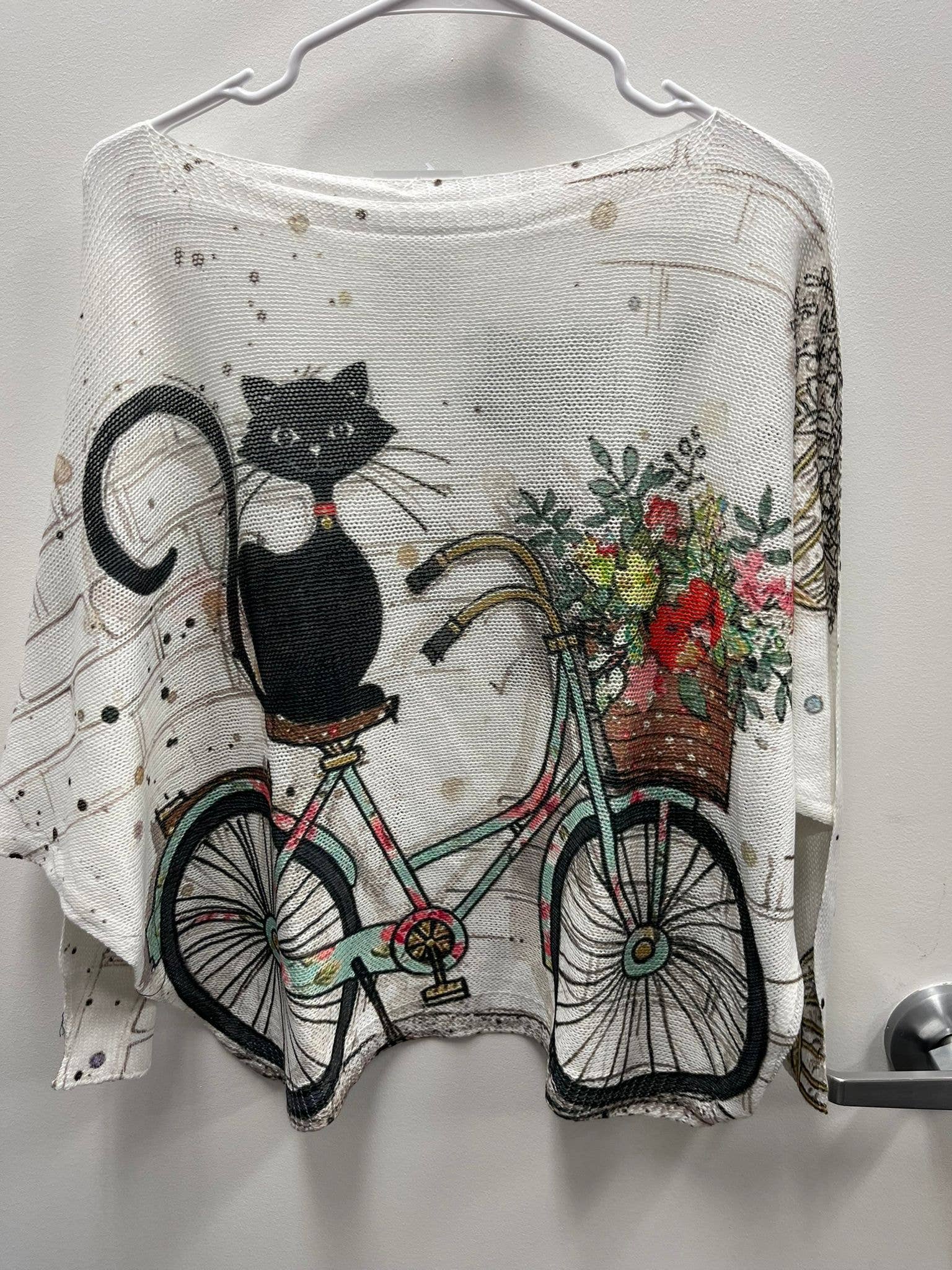 LOOWIE -  Z457 Black Cat Round Knit Printed Sweater LOOWIE