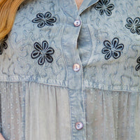 Young Threads - Women’s Mexican Embroidery Blouse - Gathered Waist Shirt