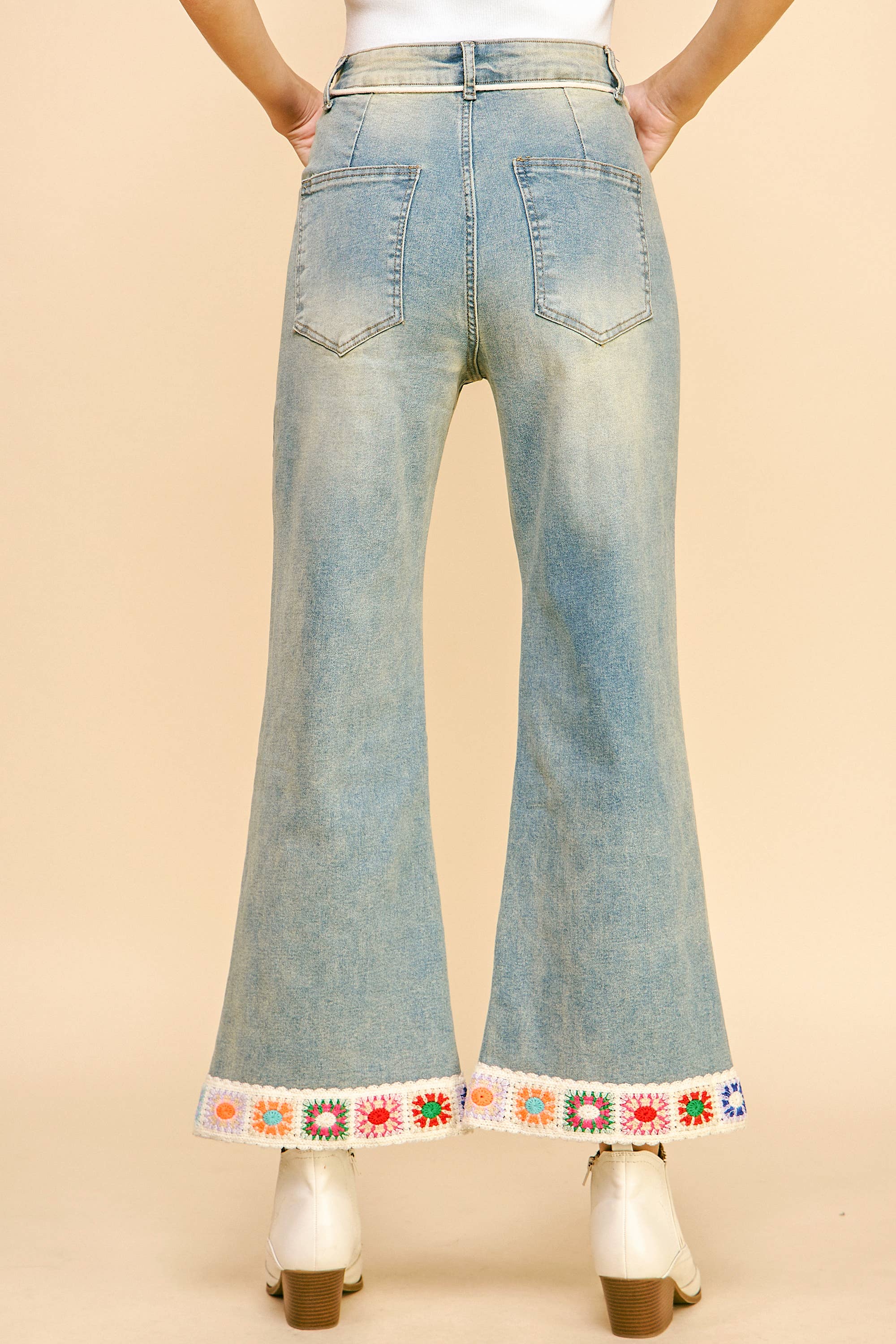 Davi & Dani - PLUS CROCHET TRIM STRAIGHT LEG DENIM JEANS