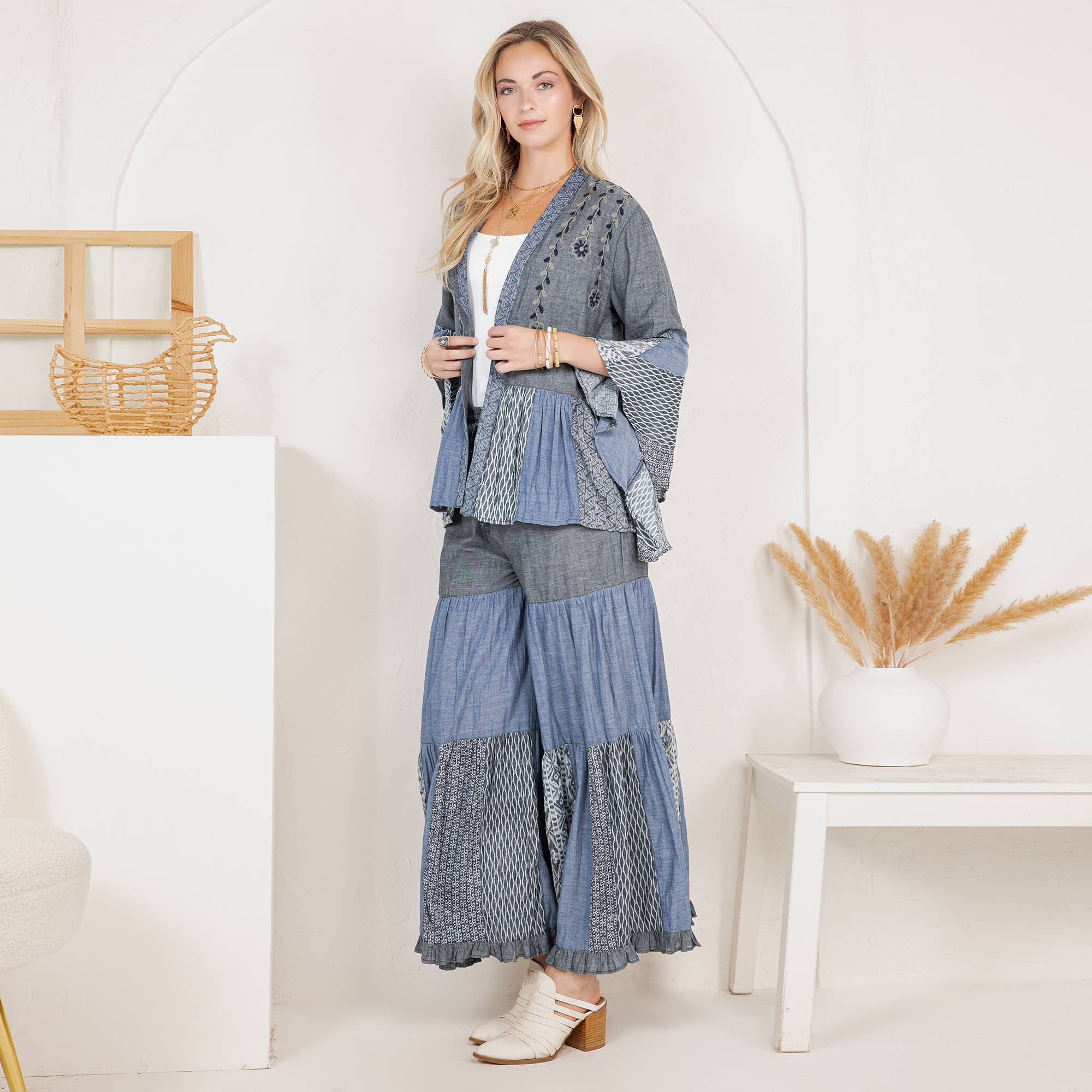 Young Threads - Boho Glam Set: Embroidered Kimono & Printed Knit Pants