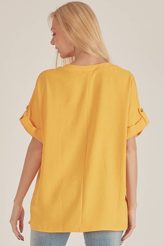 Shopin LA - SPT5211. WOMEN SHORT BUTTON SLEEVE FRONT SLIT LOOSE FIT TOP