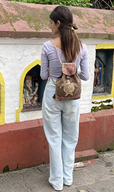 Earth Divas - Cotton Backpack With Embroidered Sea Turtle, Brown