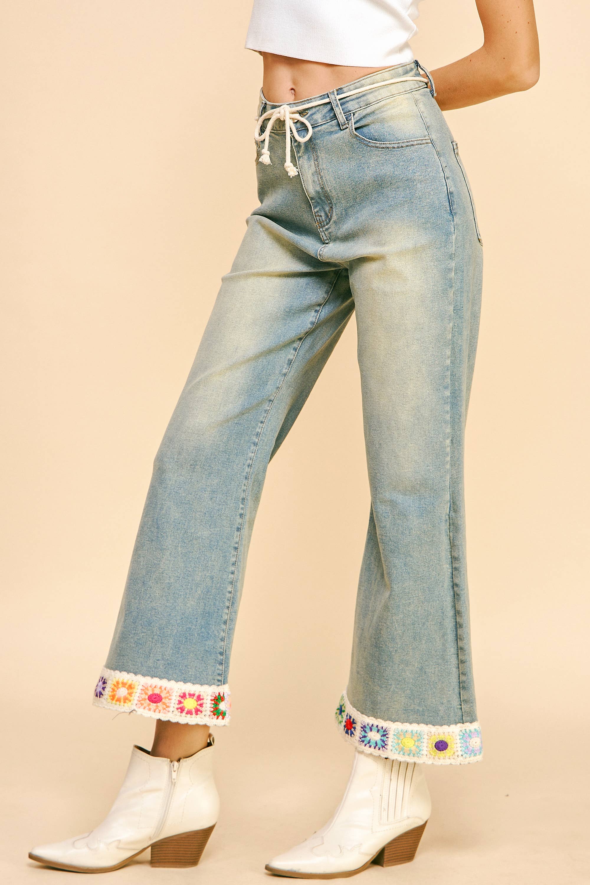 Davi & Dani - PLUS CROCHET TRIM STRAIGHT LEG DENIM JEANS
