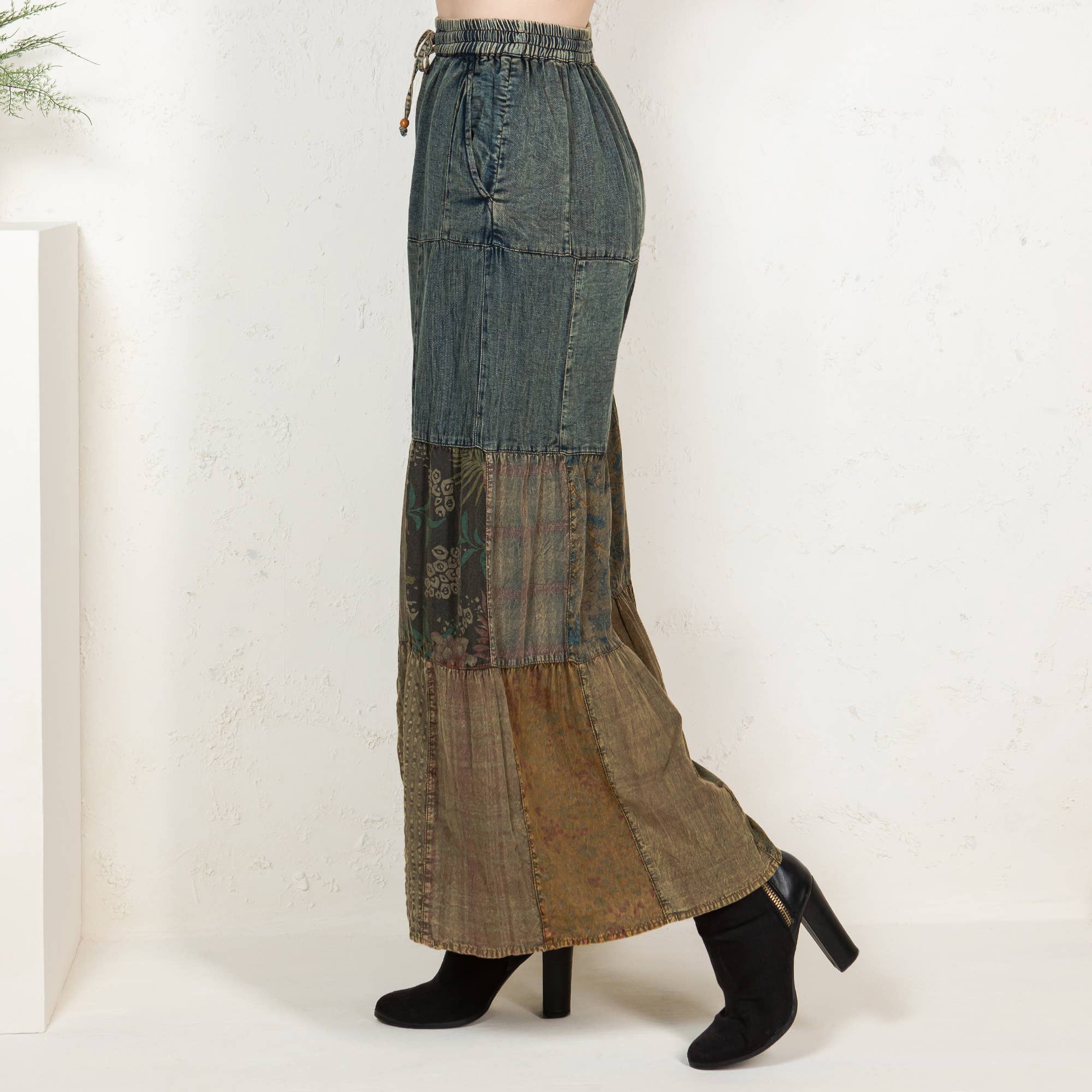 Young Threads - Boho chic Tiered Patch Inserted Denim &Knit Pants(New Color)