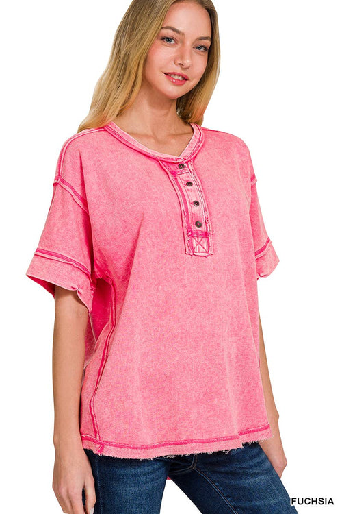 42POPS - `.Washed Raw Edge Detailed Button Closure Top