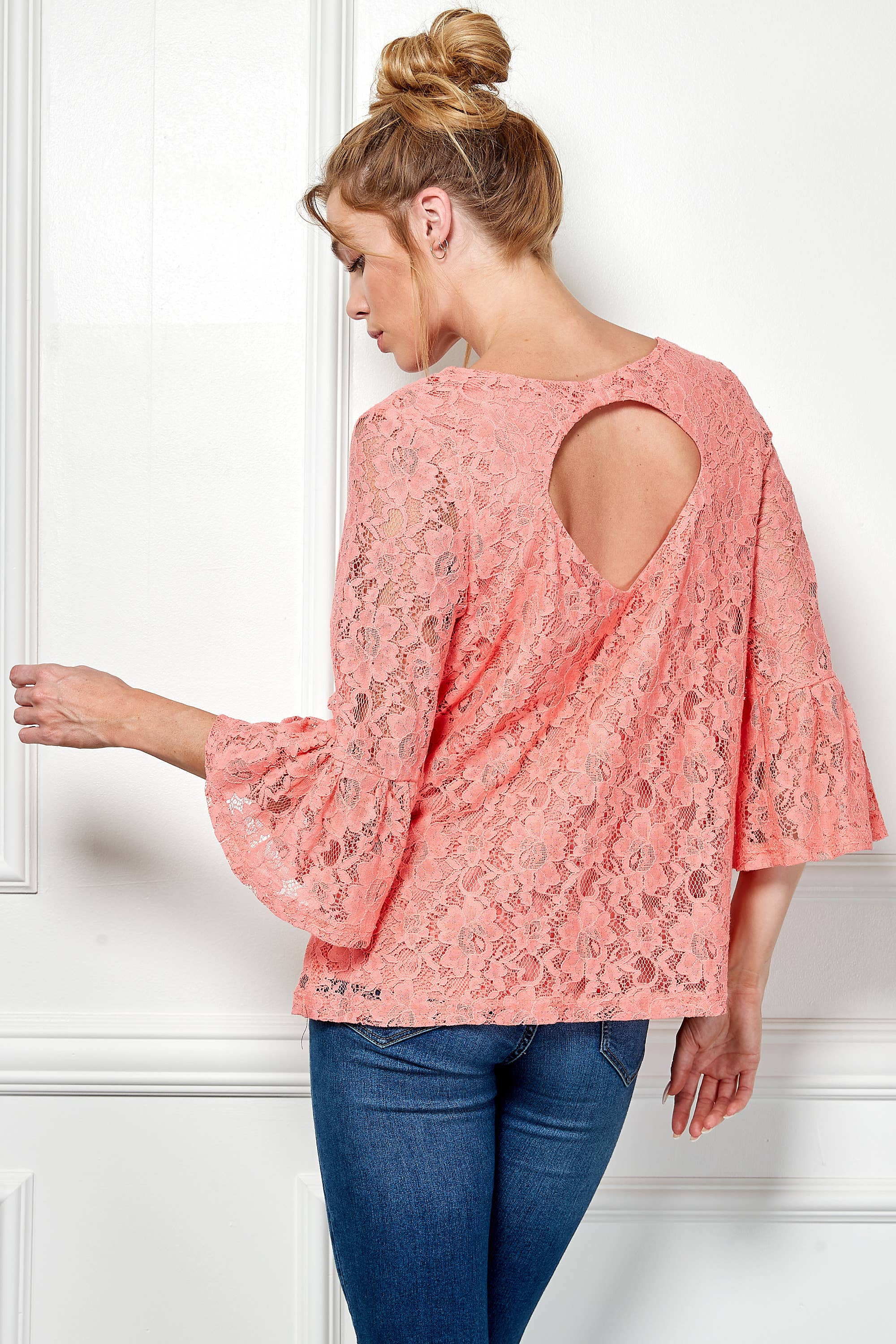 Winslow Collection - V NECK ELBOW SLEEVE LACE TOP G9018250P