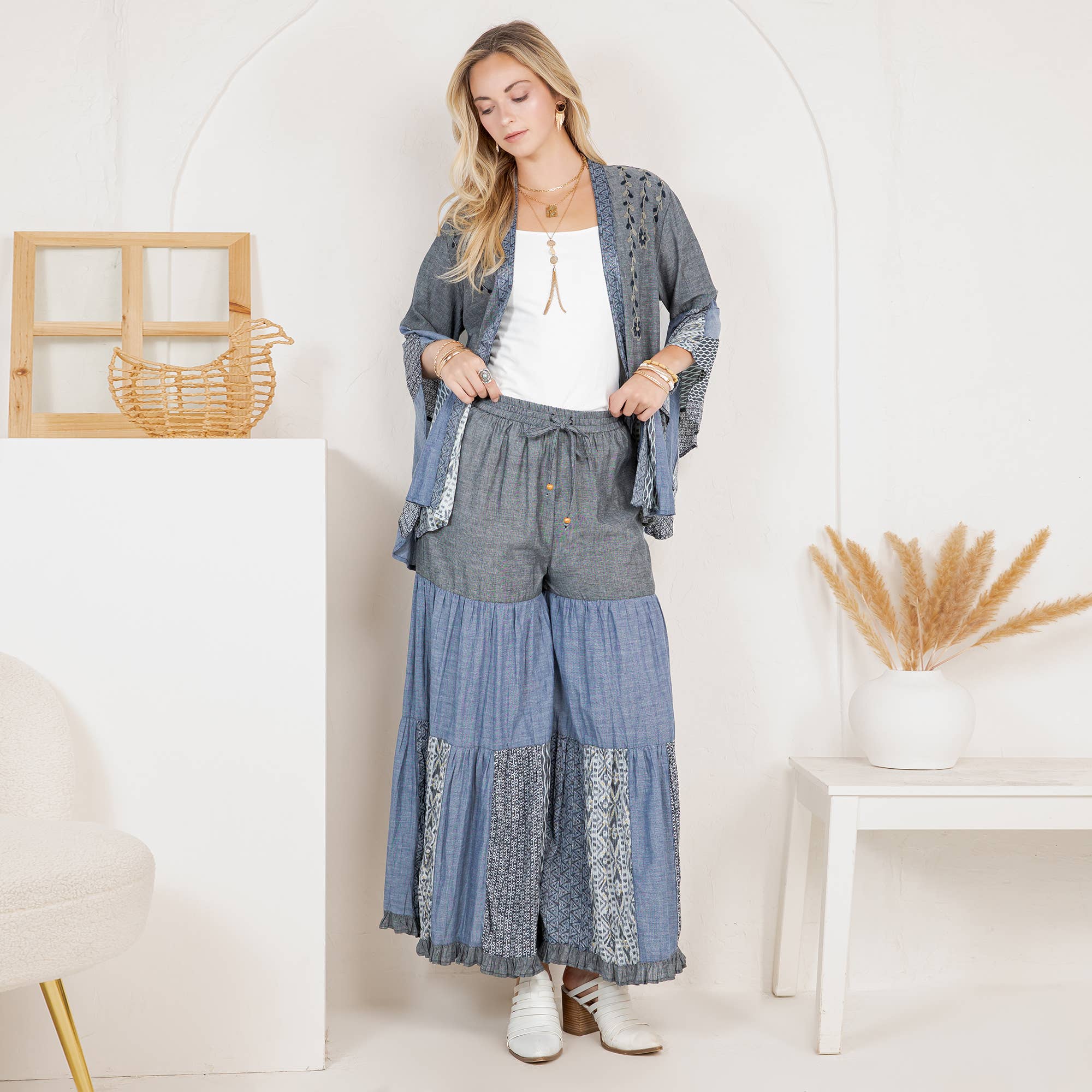 Young Threads - Boho Glam Set: Embroidered Kimono & Printed Knit Pants