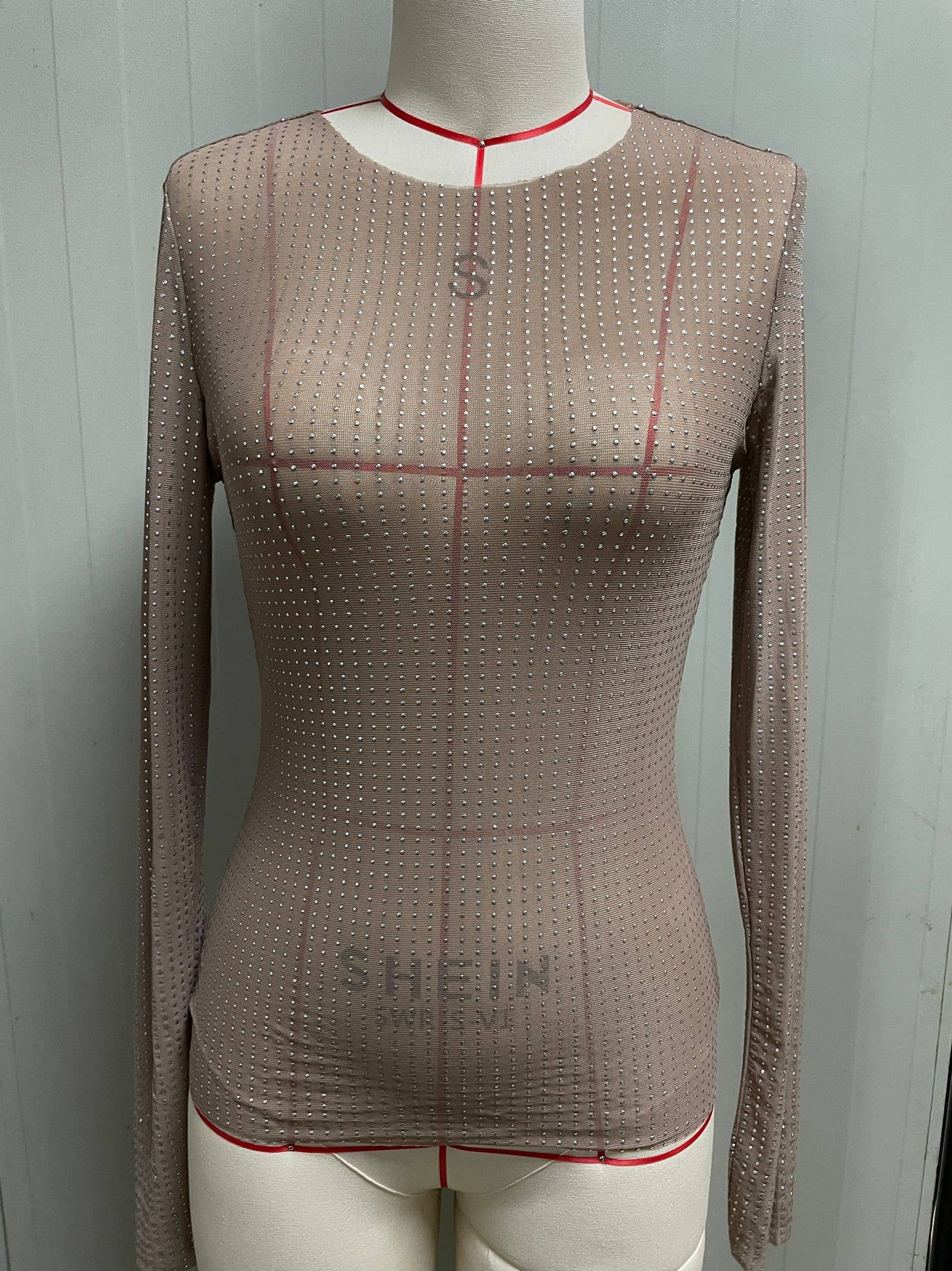 Hope & Sunshine - Sheer Long-Sleeve Slim Fit Top