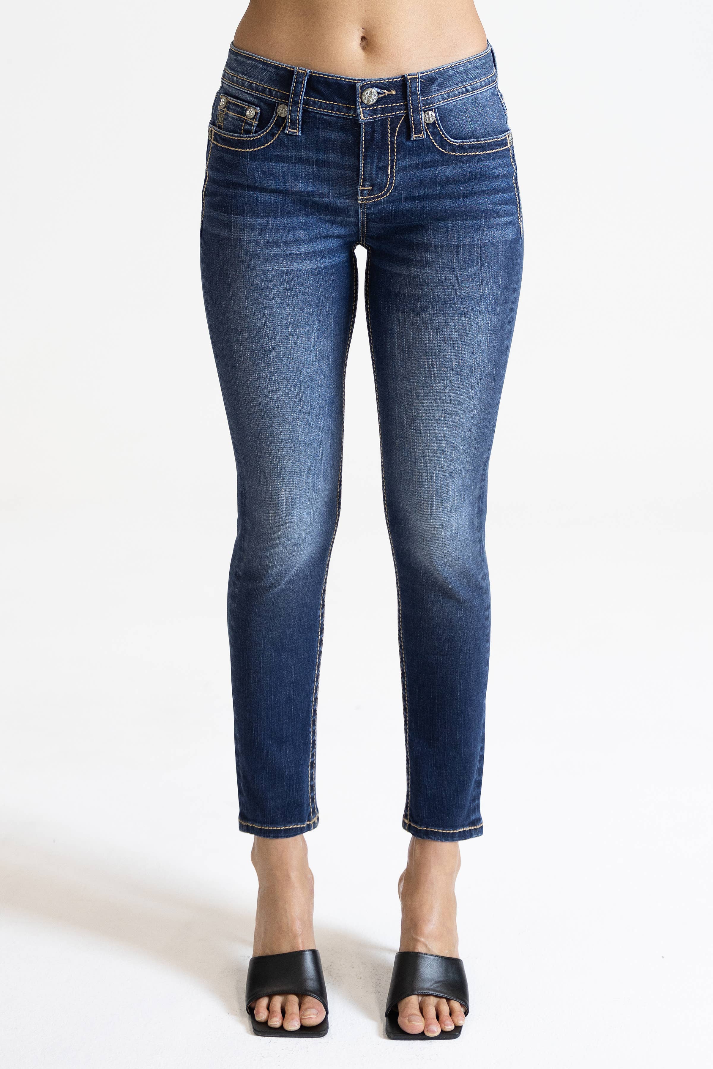 Miss Me - M3636S101- 29" midrise skinny jeans