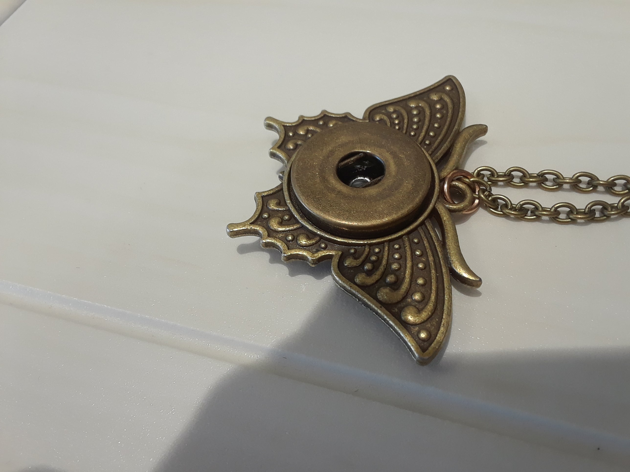 Sandy Snap 18mm Bronze Butterfly Necklace (L18)