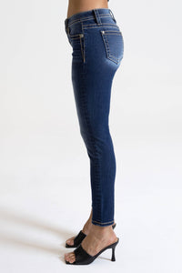 Miss Me - M3636S101- 29" midrise skinny jeans