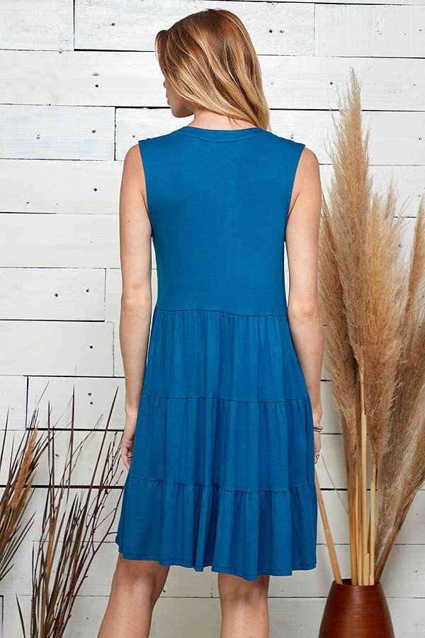 Shopin LA - SPD7008P  PLUS SOLID SLEEVELESS FRONT LACE TIERED DRESS