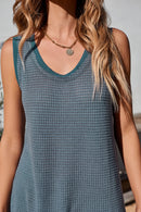 Black Scoop Neck Waffle Knit Splicing Flowy Vest