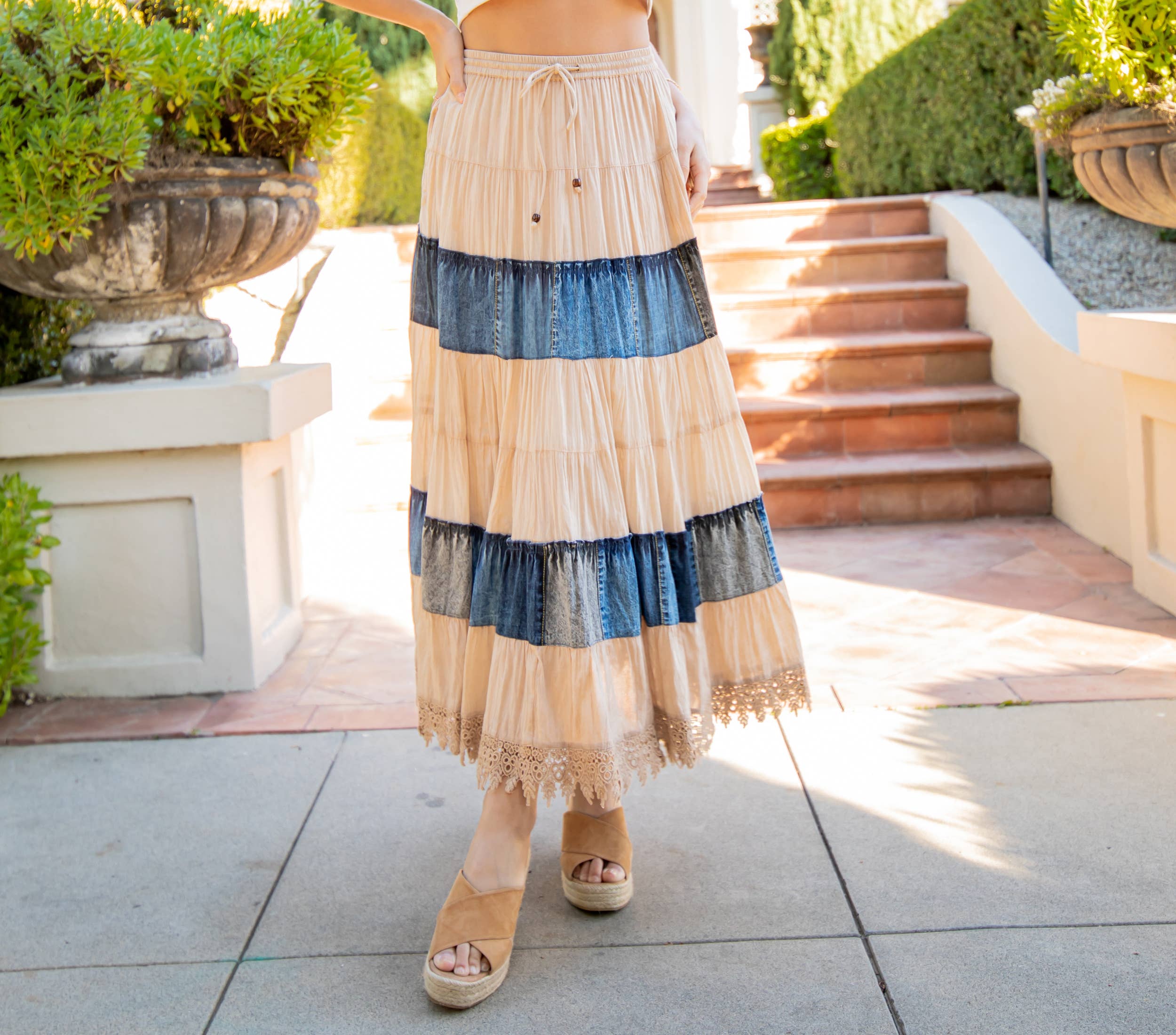 Young Threads - Women Long Tiered Western Skirt, Lined With Two Pockets