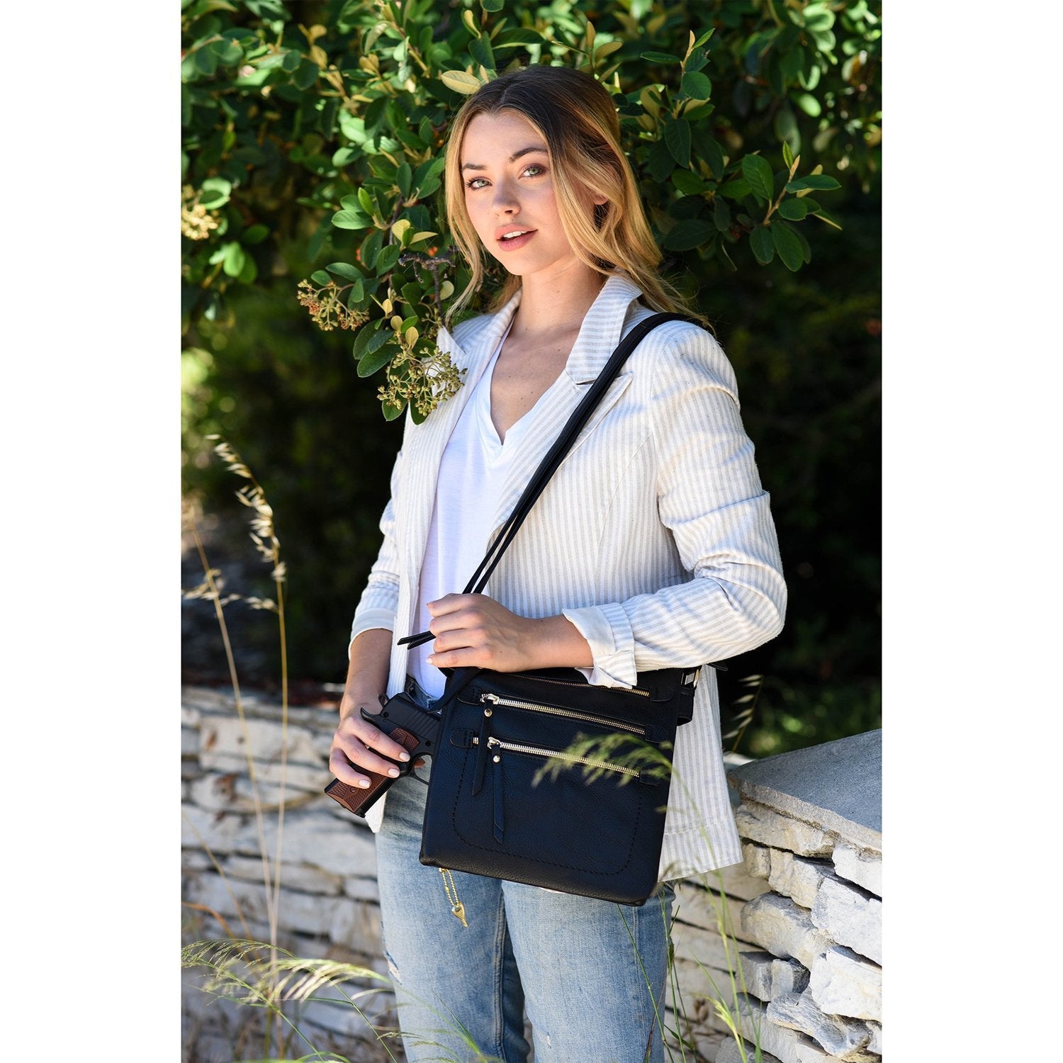 Jessie & James Piper Concealed Carry Lock and Key Crossbody #2039