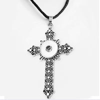 Filigree Cross Sandy Snap Interchangeable Charm Necklace