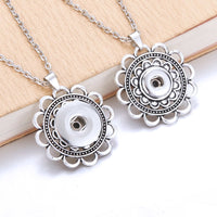 Assorted Round Silver Flower Sandy Snap Interchangeable Charm Necklace